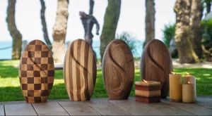Pulvis arts houten urnen